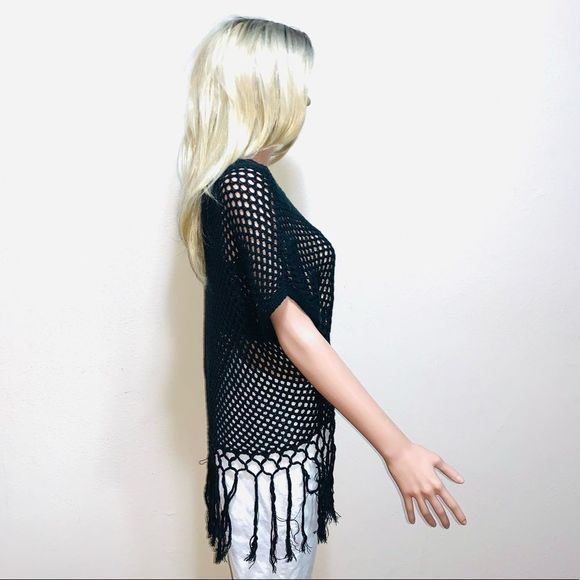 2/$20 No boundaries black poncho - Picture 3 of 8